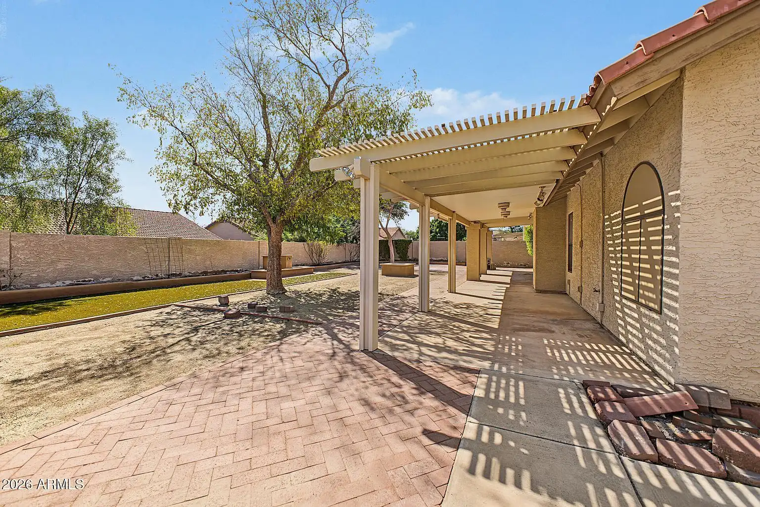 3711_E_Summerhaven_Dr_39 — 3711 E Summerhaven Dr, Phoenix, AZ 85044