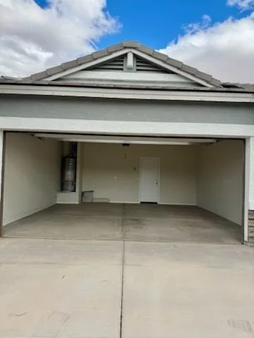 MEad3ad5d64ee9564f2540843d2dfce94e — 18562 W Bronco Trl, Wittmann, AZ 85361