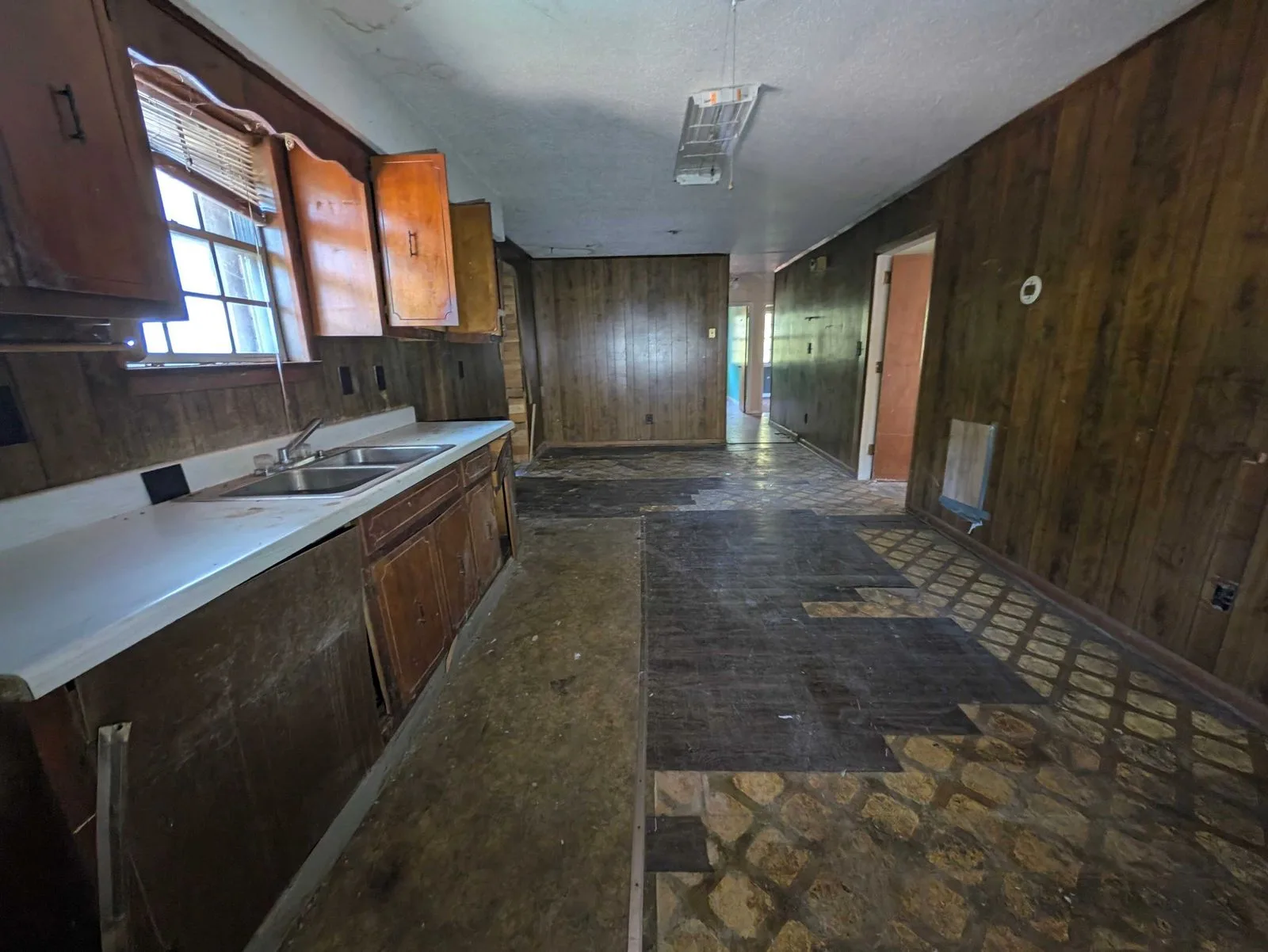 thumbnail1790603129458PXL_20260917_151821032 — 186 Mountain View Cir, Jasper, TN 37347