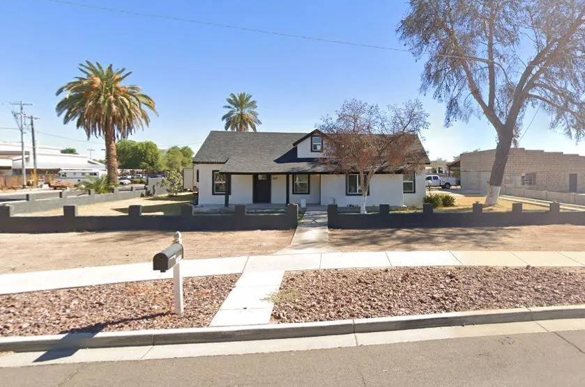 02f72147-fd0d-75b2-2bf5-df3aa5feda12 — Package Deal - 2 Properties (S 5th St · Buckeye)