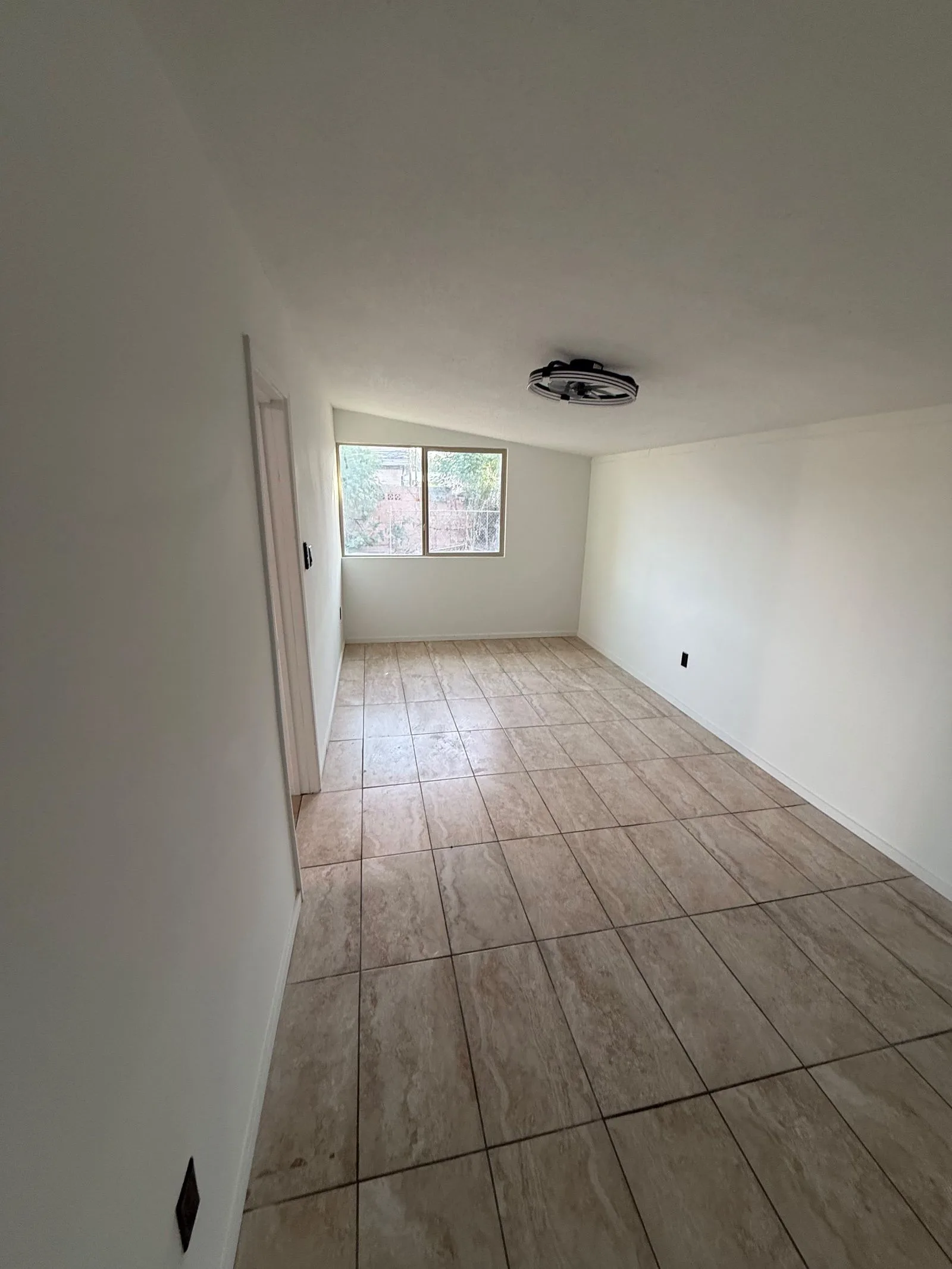 Photo Oct 29 2026, 9 56 04 AM — 1632 N 43rd St, Phoenix, AZ 85008