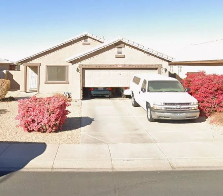 9302 W Beryl Ave