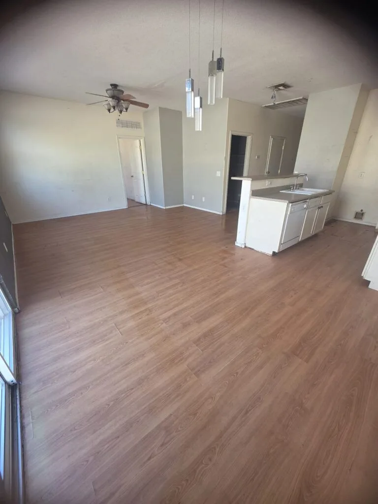 Photo Oct 07 2026, 9 25 32 AM (21) — 1206 E Sunland Ave, Phoenix, AZ 85040