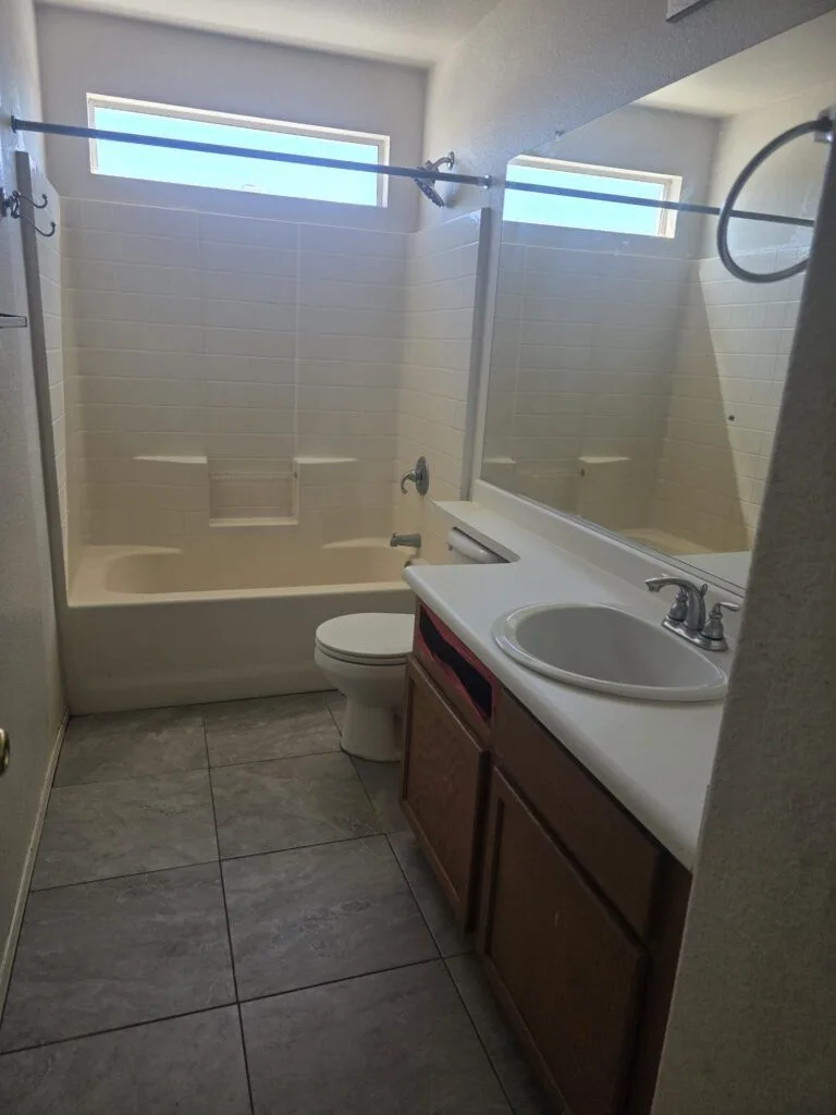 Photo Oct 07 2026, 9 25 32 AM (40) — 1206 E Sunland Ave, Phoenix, AZ 85040