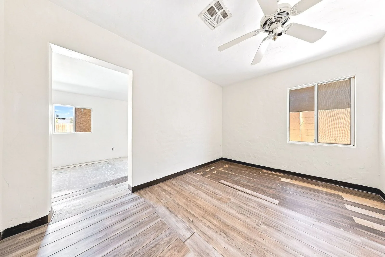B (21) — 1332 E Weldon Ave, Phoenix, AZ 85014