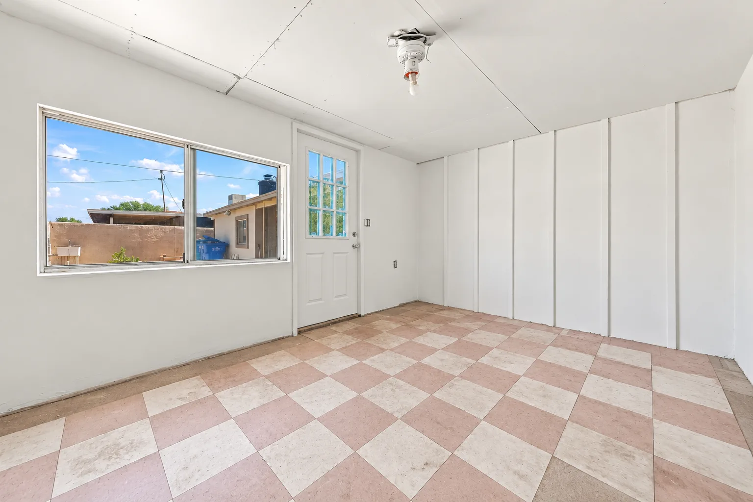 C (8aaa) — 1332 E Weldon Ave, Phoenix, AZ 85014