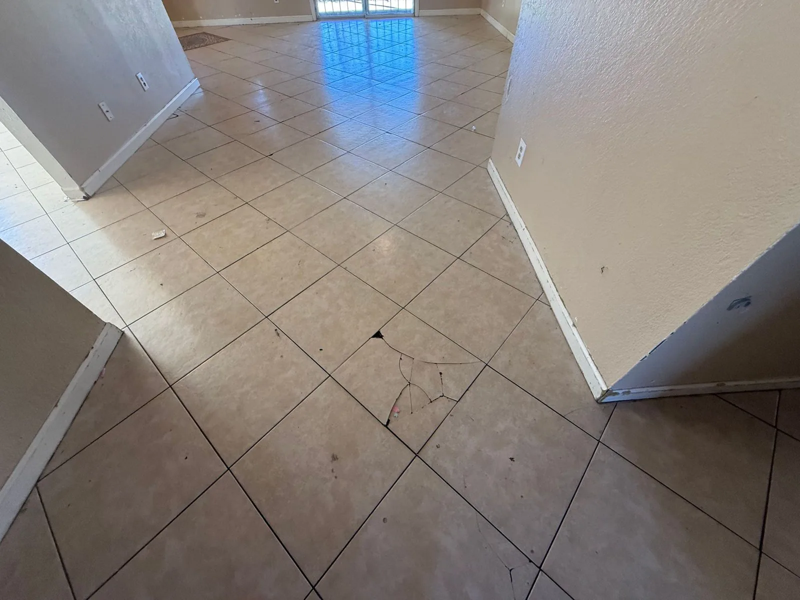 8925 W Cheery Lynn - 05 — 8925 W Cheery Lynn Rd, Phoenix, AZ 85037