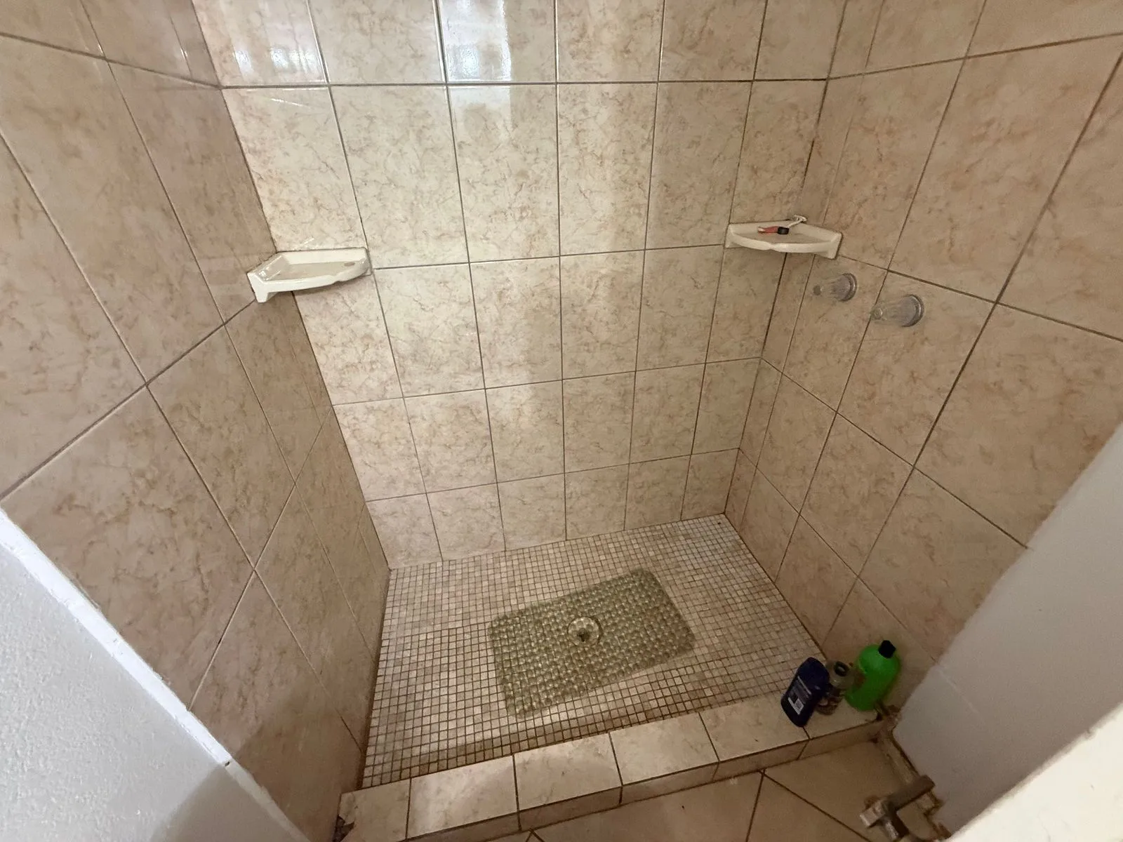 8925 W Cheery Lynn - 16 — 8925 W Cheery Lynn Rd, Phoenix, AZ 85037