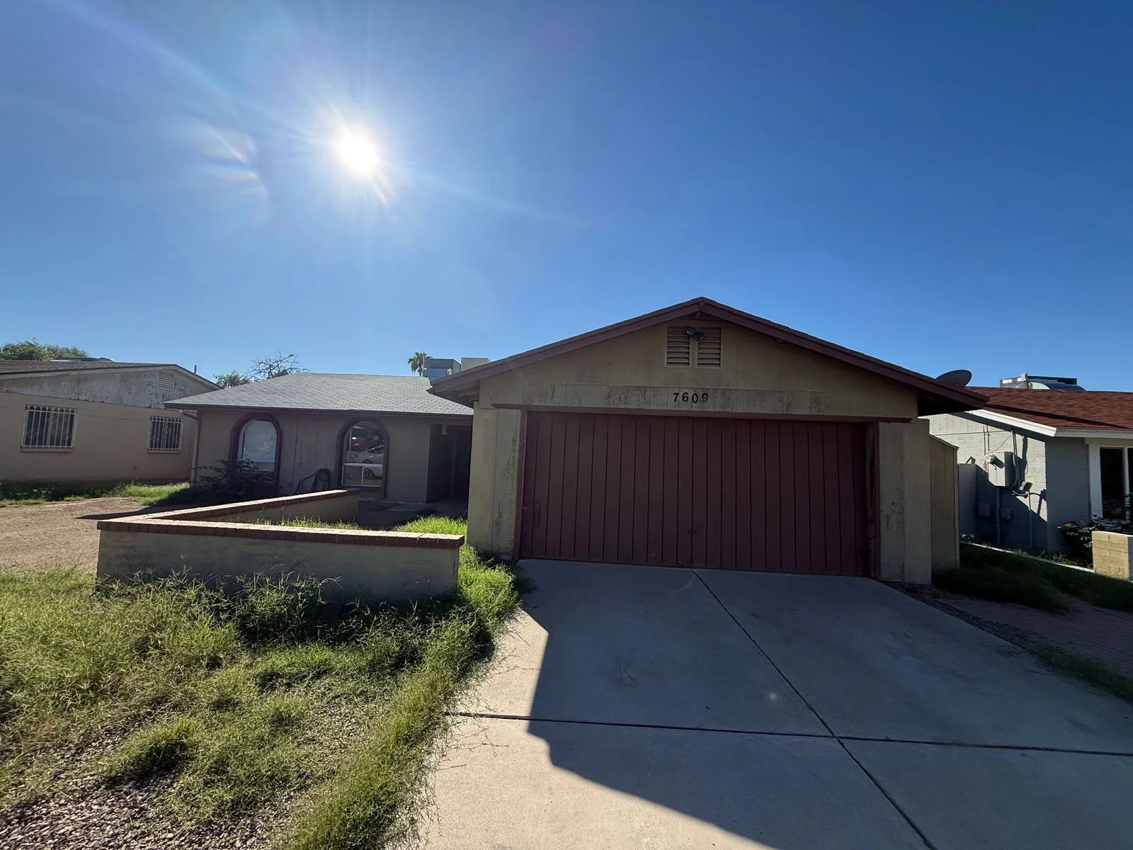 7609 W Heatherbrae - 02 — 7609 W Heatherbrae Dr, Phoenix, AZ 85033