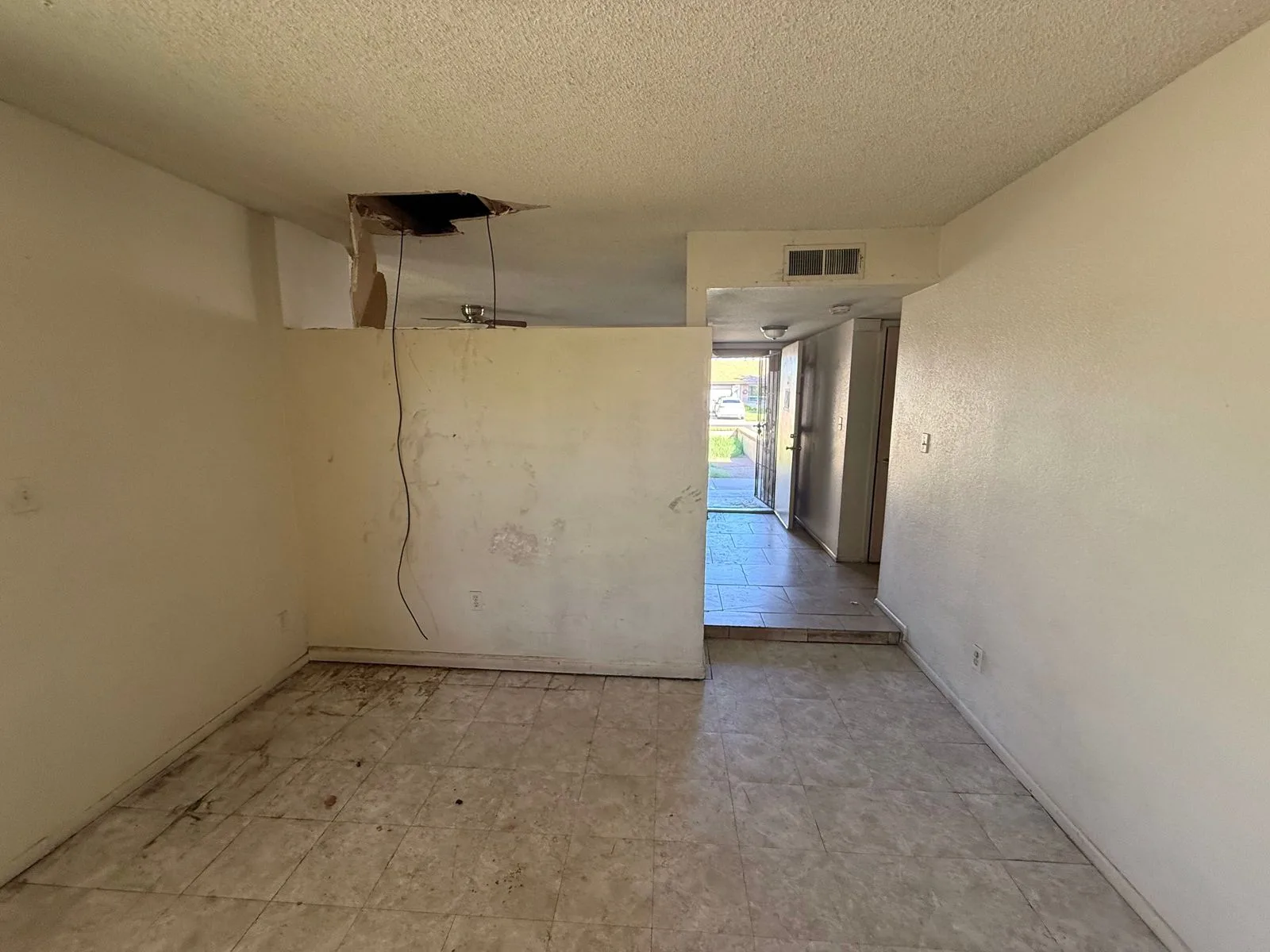 7609 W Heatherbrae - 14 — 7609 W Heatherbrae Dr, Phoenix, AZ 85033