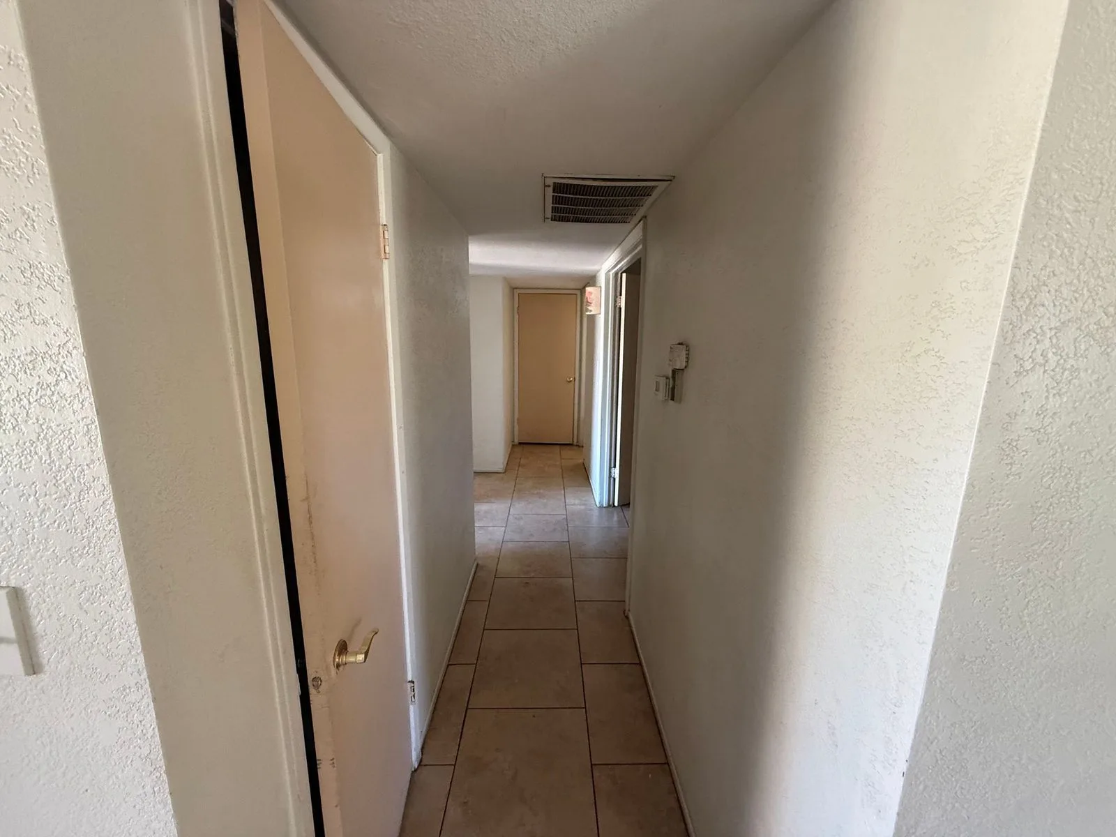7609 W Heatherbrae - 15 — 7609 W Heatherbrae Dr, Phoenix, AZ 85033