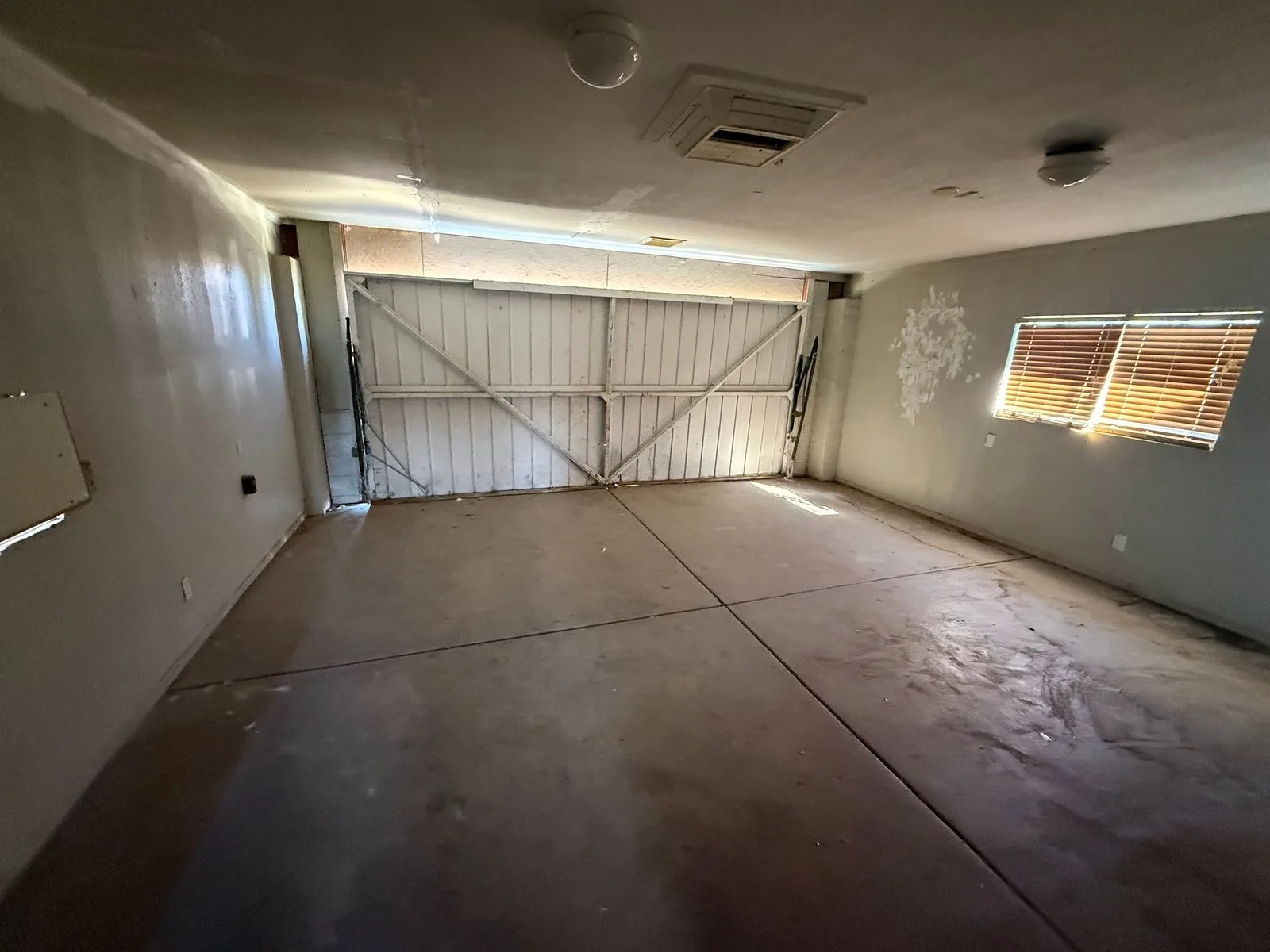 7609 W Heatherbrae - 12 — 7609 W Heatherbrae Dr, Phoenix, AZ 85033