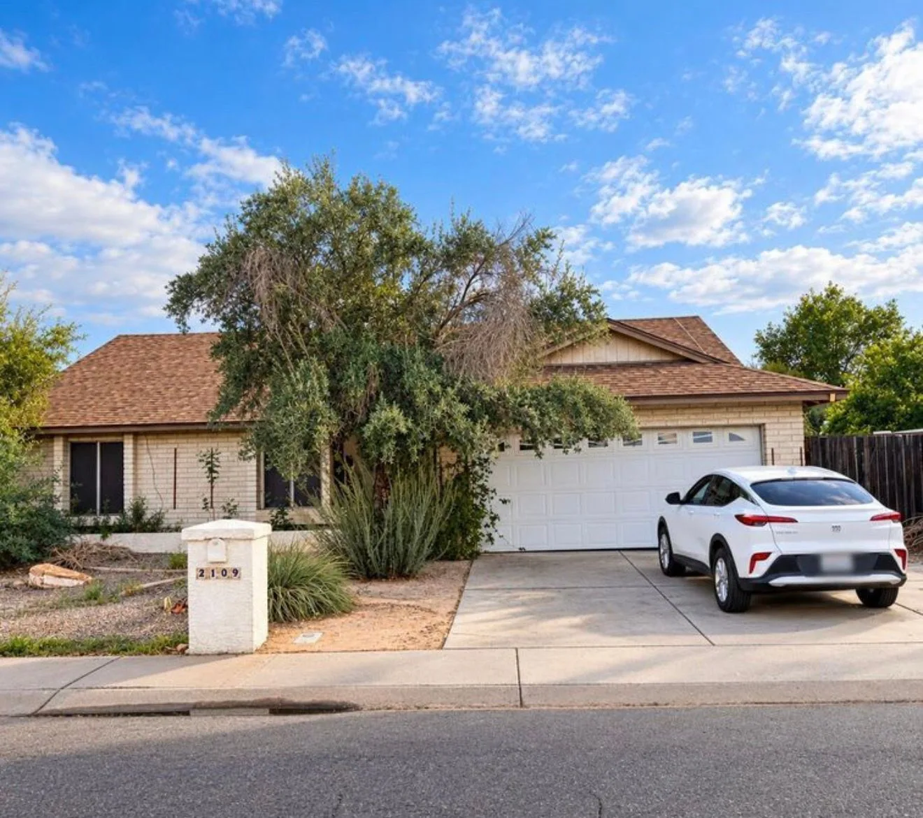photo-01 — 2109 W Silvergate Dr, Chandler, AZ 85224