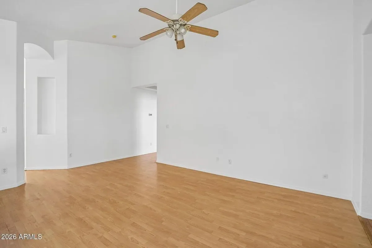 9392445 — 809 S Del Rancho, Mesa, AZ 85208