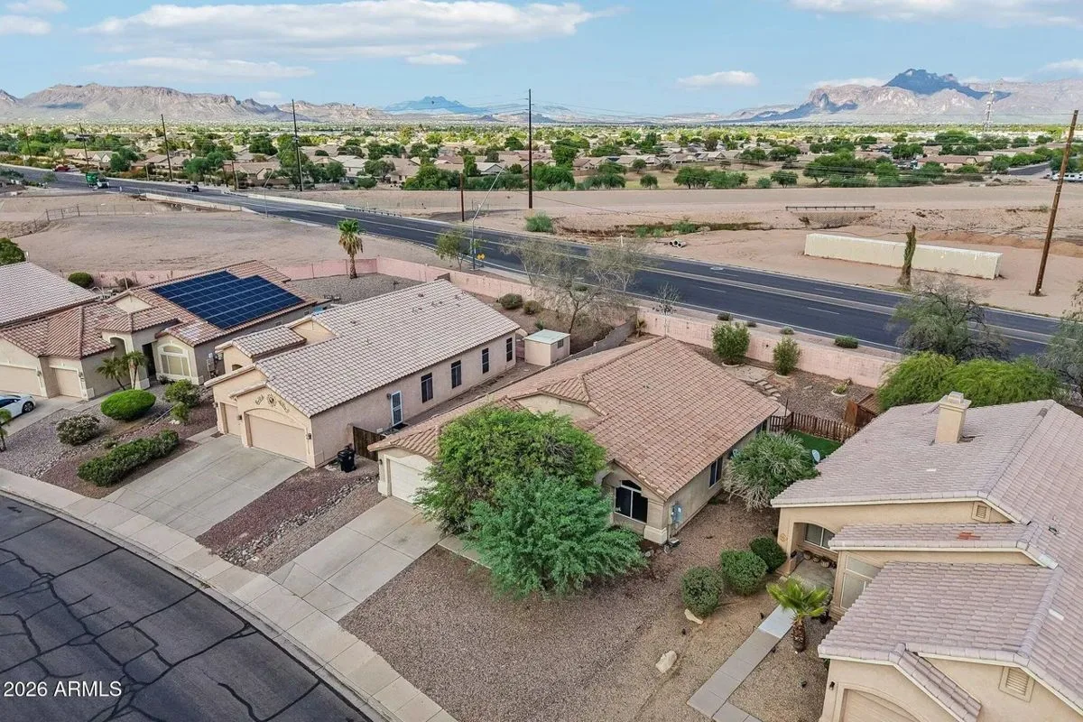 9392474 — 809 S Del Rancho, Mesa, AZ 85208
